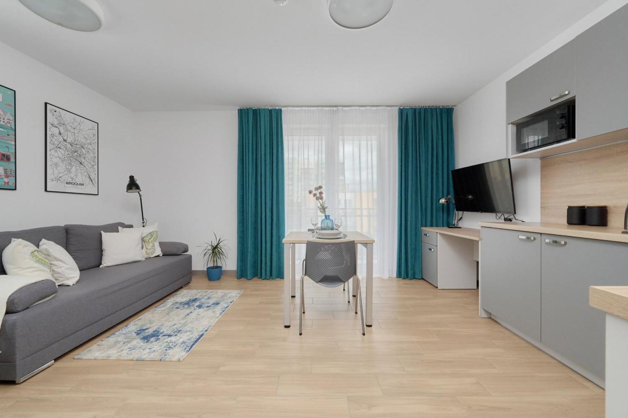 Cozy & Modern Rogowska By Renters * Вроцлав
